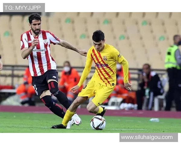 巴塞罗那官方宣布签下塞维利亚边卫阿科诺，提升防线实力