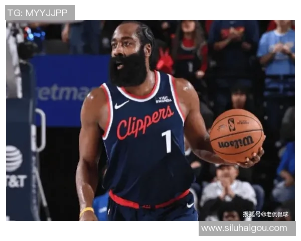 火箭大胜开拓者，哈登砍下大三双刷新记录：一场载入史册的巅峰之战